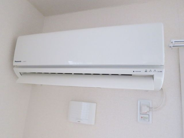 パーチェメゾン明日香の設備|エアコンです☆