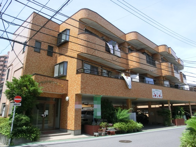 第一プラムフラワーガーデンの外観|しっかりしたマンションです