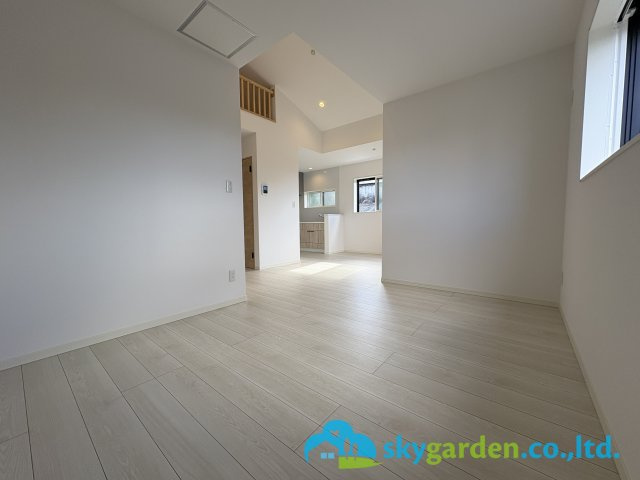 藤沢市羽鳥4丁目　新築戸建　全2棟2号棟の洋室