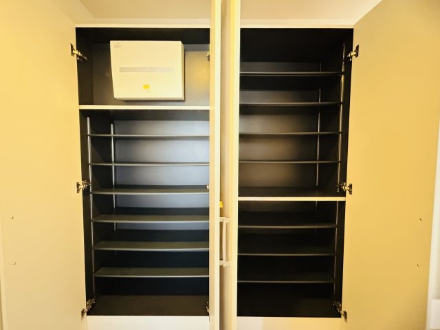 〇サザンパレス東浜マリンタワーの収納