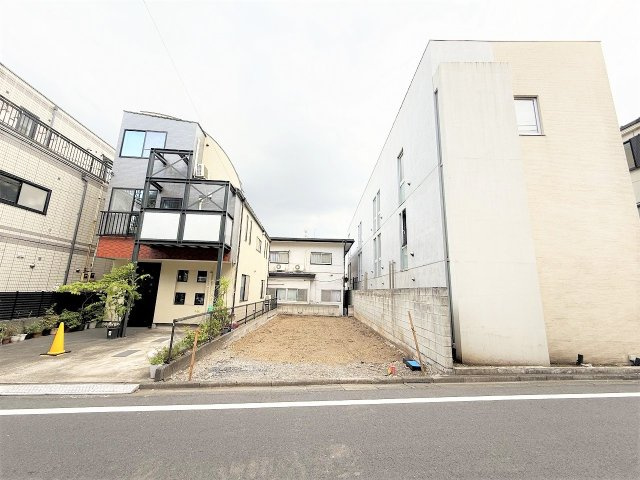 【外観】 | 【仲介手数料６２０万円が無料！！】■駅２分■ＬＤＫ２５帖■プレミアムデザインハウス