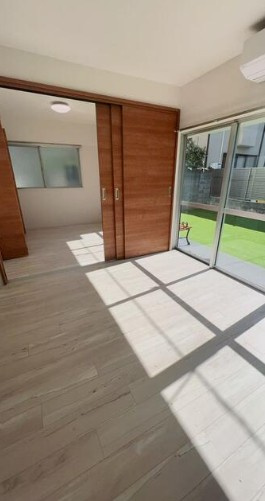 【居間・リビング】 | パラスト中板橋 | 間仕切りを開けば空間をさらに広く使えます！