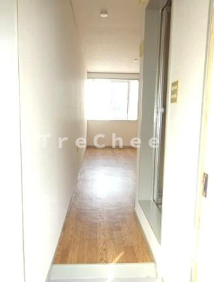 【玄関】 | メゾンギュース