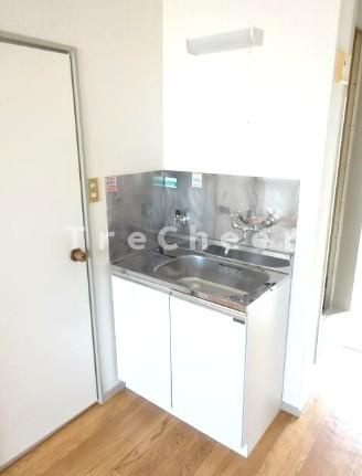 メゾンギュースのキッチン