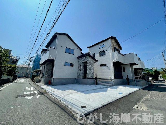 藤沢市鵠沼海岸３丁目　 新築戸建  全２棟の前面道路含む現地写真|現地外観