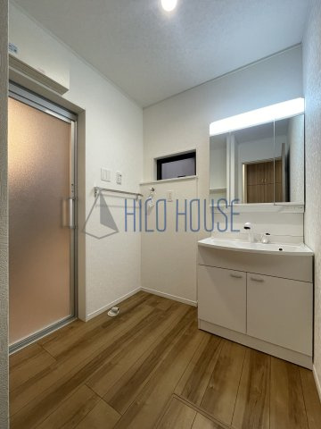 川越市岸町1丁目貸家の洗面所