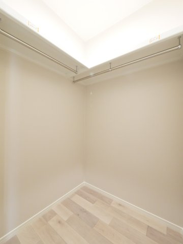 Irbis津島福居の洗面所