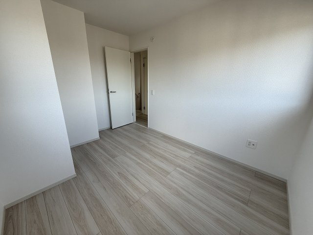 今宿東１丁目　新築戸建　３棟の洋室|洋室5.2帖