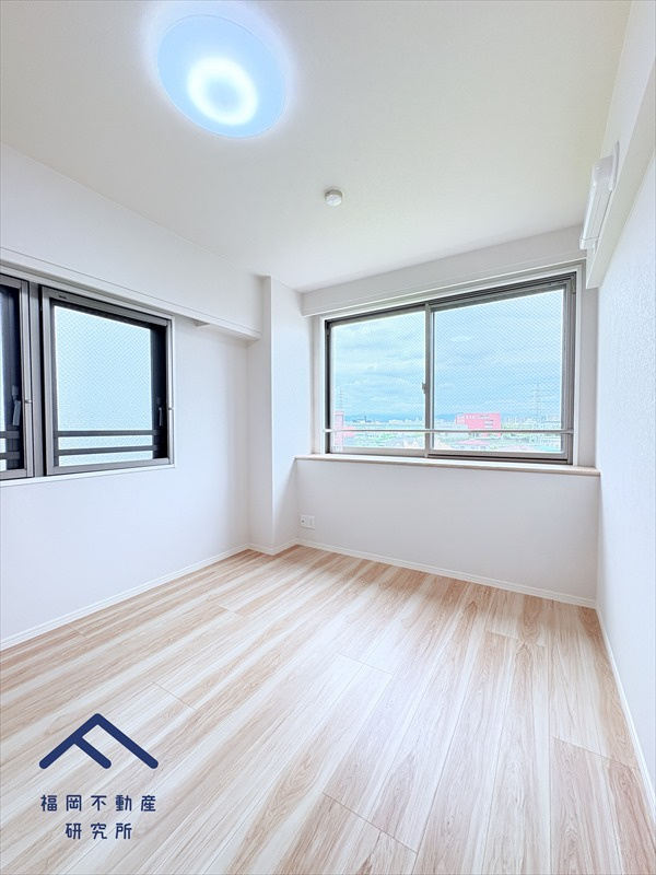 コアマンション香椎南ネクステージの洋室