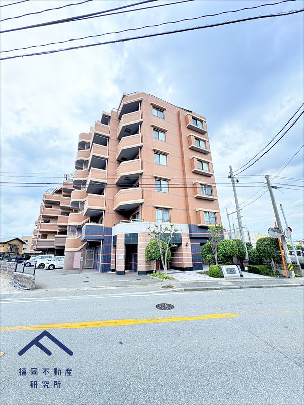 コアマンション香椎南ネクステージの外観