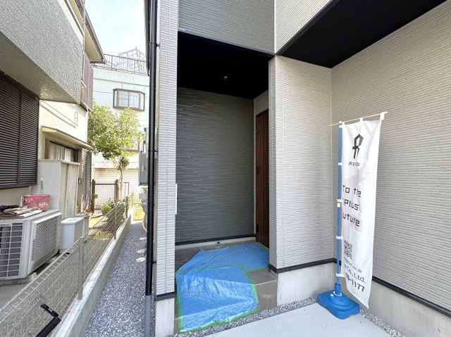 葛飾区柴又７丁目新築戸建（柴又５期）のエントランス|エントランス・玄関ポーチ