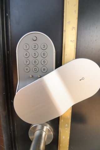 ファミール白梅の玄関