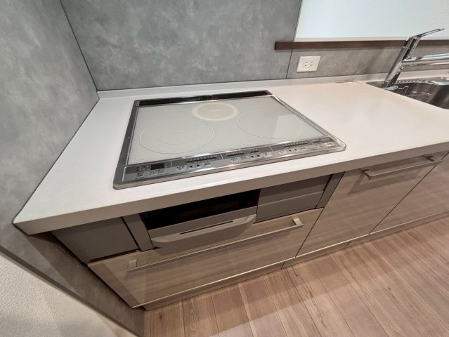 越谷市大沢４丁目の新築一戸建のキッチン