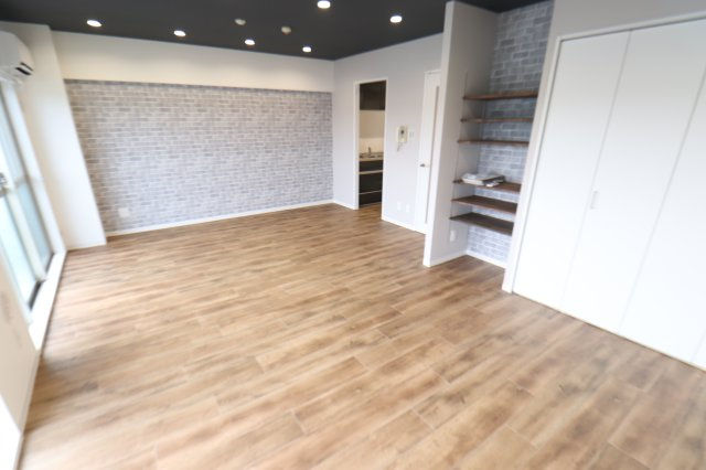 エクセル宮前平の居間・リビング