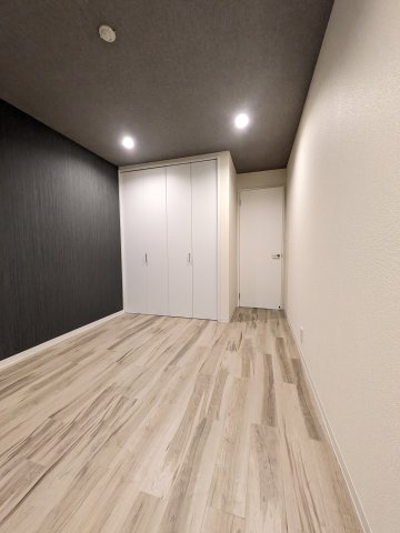 ファミールシャンブルBの洋室