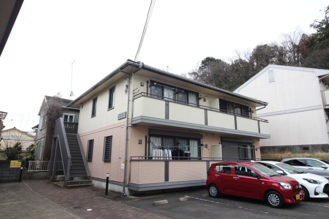 ファミールシャンブルBの外観