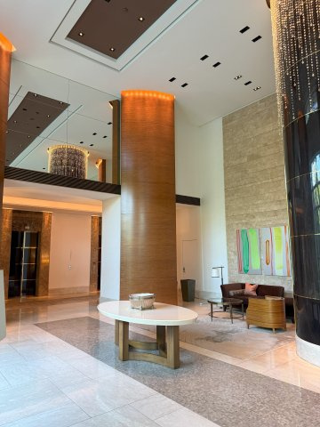 The Kitahamaのロビー