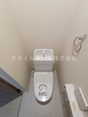 【トイレ】 | リナージュ下地町2号棟