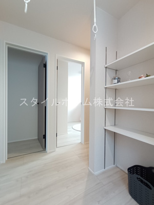 【居間・リビング】 | リナージュ下地町2号棟