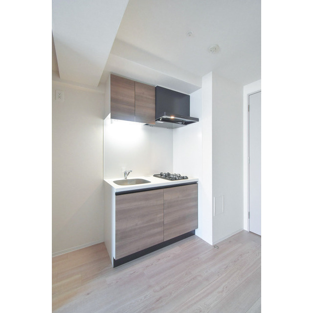 ファーストフィオーレ長田グランディールのキッチン|コンパクトなキッチンで掃除もラクラク