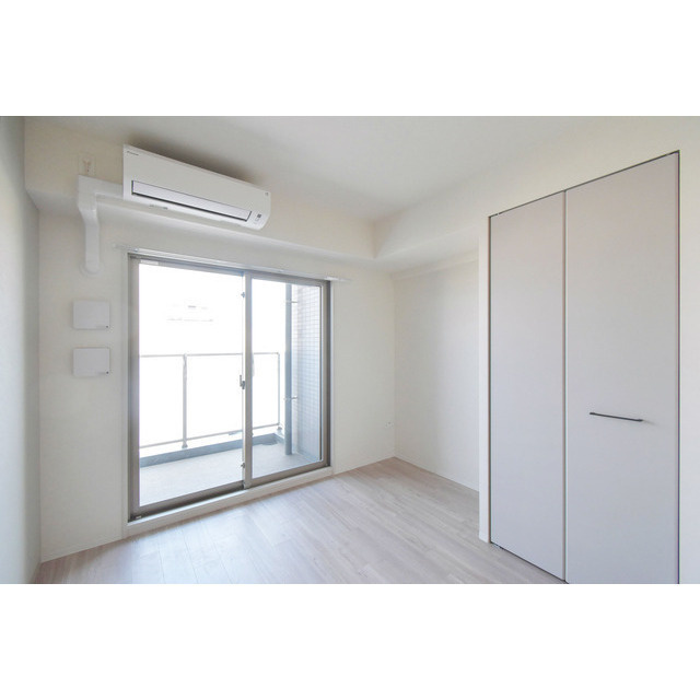 ファーストフィオーレ長田グランディールの洋室