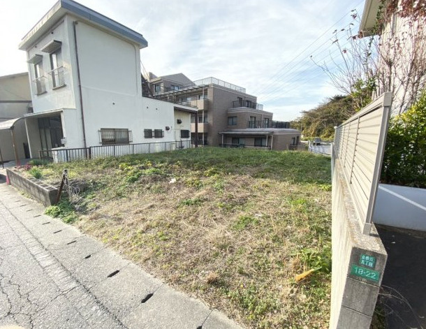 企救丘売地の前面道路含む現地写真|前面道路含む現地写真です