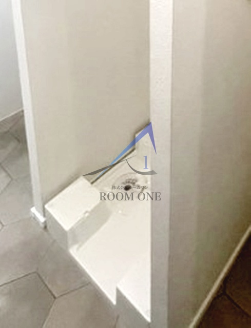 日神パレステージ三軒茶屋の設備|洗濯機置き場です。