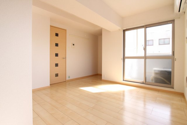 エトワール衣掛の寝室