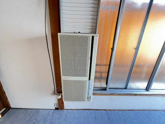 赤羽台文化アパートの玄関|エアコン☆