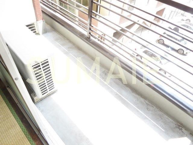 伊藤ビルのバルコニー|バルコニー