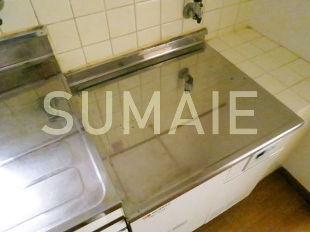 伊藤ビルのキッチン|ガスコンロ置き場