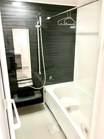 ルミナスガーデン飯山町３号地の浴室