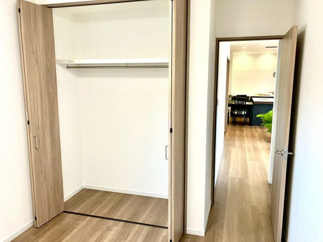 ルミナスガーデン飯山町３号地の収納