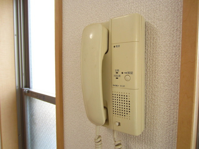 シャンテ東十条のセキュリティ|インターホン付♪