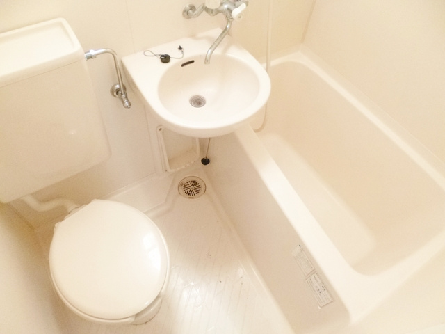 シャンテ東十条の洗面所|トイレです☆