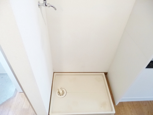 司ハイツの設備|室内洗濯機置場あります♪