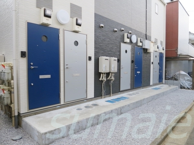 レジデンツ赤羽のエントランス|綺麗な外観です☆