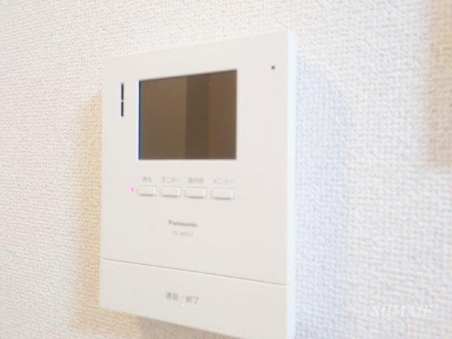 コーポオカダⅠのセキュリティ|モニター付きインターホンです☆