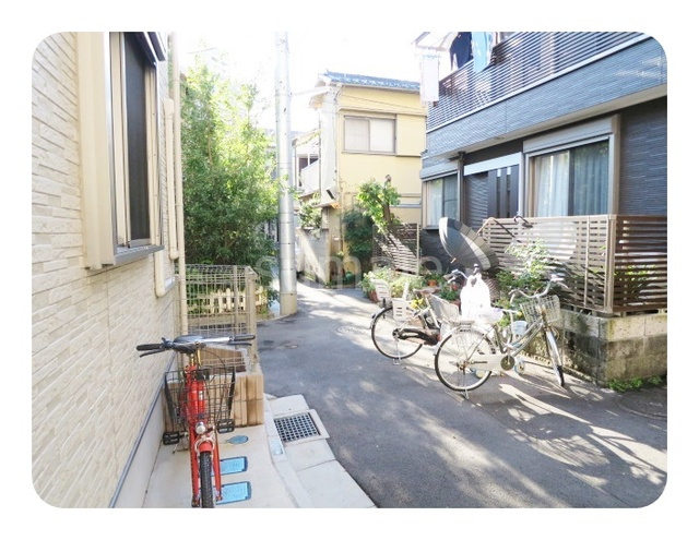 永山コーポのその他|目の前の道です♪