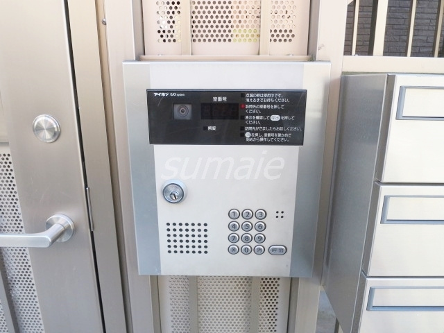 ドミール十条のセキュリティ|安心のオートロックです☆