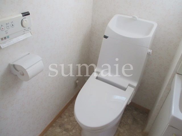 コーポヒロアネックスのトイレ|温水洗浄機能付です☆
