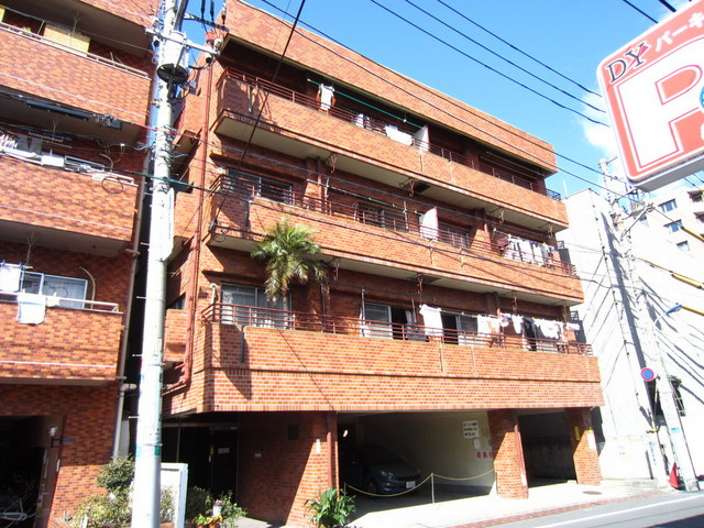 古澤マンションの外観|鉄筋コンクリート造です♪