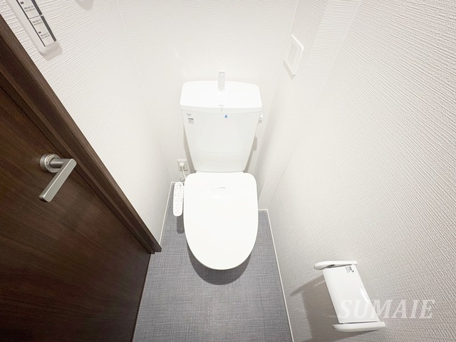 ロッソ・カンパーナのトイレ|ウォシュレット付トイレです☆