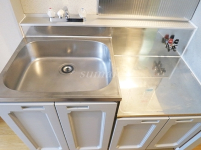 Ｒハイムのキッチン|お料理しやすいガスコンロ設置可能です☆