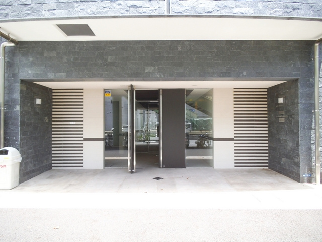 ハーモニーレジデンス東京シティゲートのエントランス|高級感のあるエントランス！