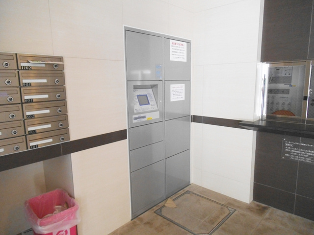 ハーモニーレジデンス東京シティゲートのその他共用部分|宅配ボックスもあります♪