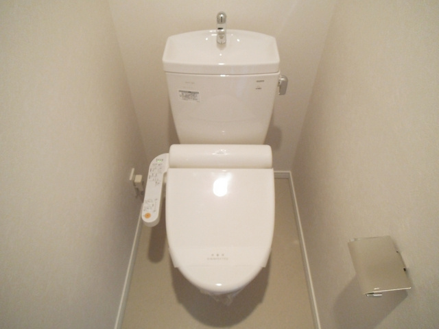 ハーモニーレジデンス東京シティゲートのトイレ|嬉しいウォシュレット付きトイレ♪