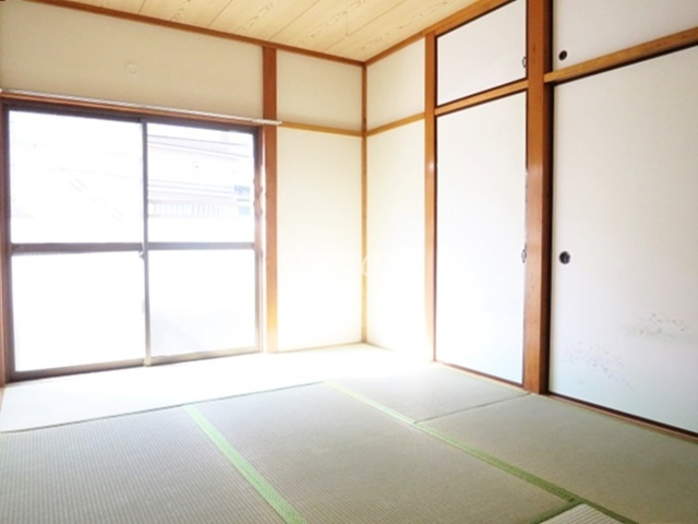 ハイツキンコウⅡの寝室|和室6帖です☆