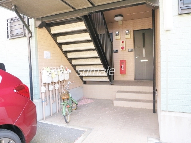 ラフィーネのロビー|エントランス部分です☆