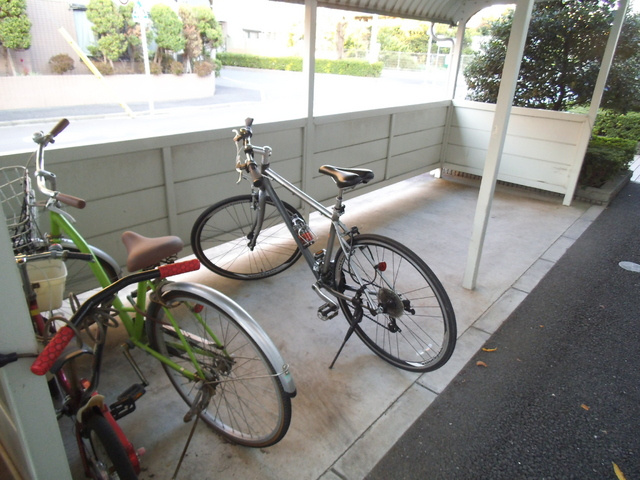 ラフィーネのその他共用部分|駐輪場はこちらです！